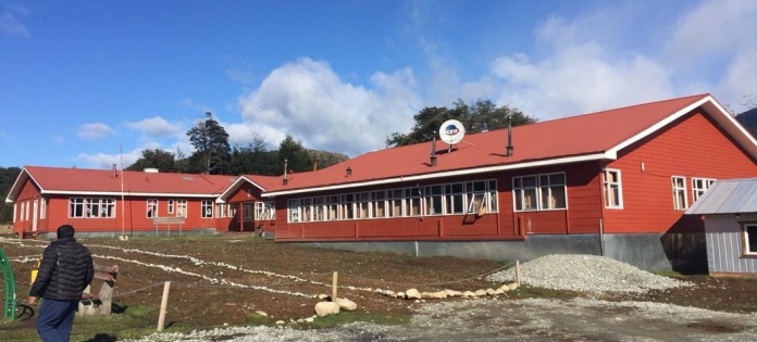 huella-local-alianza-publico-privada-permitira-ampliacion-de-escuela-de-llanada-grande Fundación Huella Local