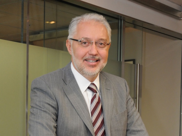 Leonardo Covalschi, Director Ejecutivo & Head LATAM de TIVIT Leonardo Covalschi, Director Ejecutivo & Head LATAM de TIVIT