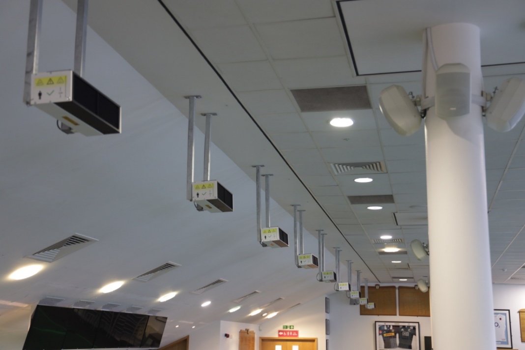 Iluminación UV-C de Signify ofrece una capa adicional de seguridad en oficinas y espacios de trabajo