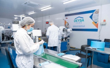 Mascarilla elaborada en Chile mata el virus que puede causar COVID-19