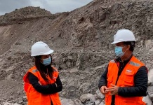 Minera Tres Valles y vecinos de comunidades cercanas se reúnen para validar correctos protocolos de emisión de polvo y tronaduras de la compañía