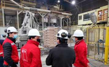 Autoridades visitan empresa de pellet que abastece al 50% del país 