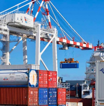 Desabastecimiento y precio de contenedores: las razones del aumento de los costos en las importaciones para el resto del 2021