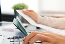 El riesgo de no pagar las deudas hoy: “En tres meses más todo subirá un 30% y tu sueldo no”