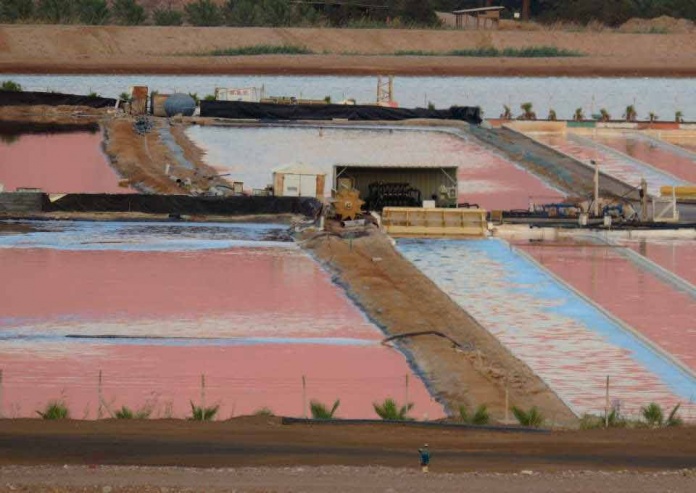 Aguas Pacífico firma acuerdo con la Universidad de Valparaíso para el estudio de la desalinización en Chile
