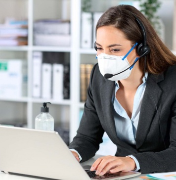 A un mes de su puesta en marcha: Las 14 preguntas frecuentes sobre el seguro Covid-19 ¿Qué sucede con las personas a honorarios? ¿O en el caso de servicios transitorios? ¿Y en el de los socios? A unas semanas de cumplido el plazo para la implementación del seguro Covid, revisamos las dudas más frecuentes.