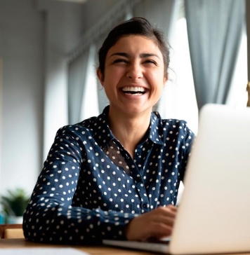 Talento Digital para Chile y Sence lanzan becas para la reconversión laboral de personas sin empleo 