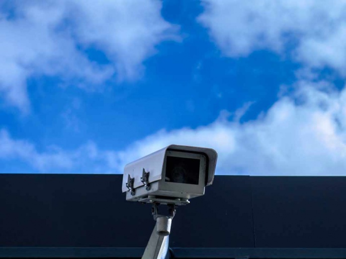 5 mitos y verdades de los sistemas de video vigilancia 5 mitos y verdades de los sistemas de video vigilancia