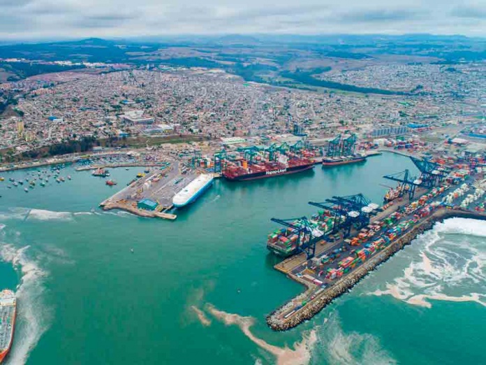 Puerto San Antonio incrementó un 11% su transferencia de carga acumulada a julio