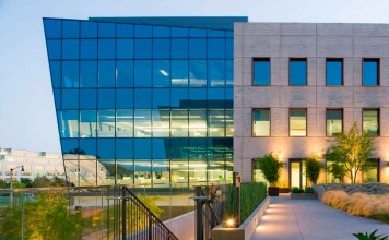 Belkin International recibe el premio al liderazgo en sostenibilidad en los premios a la sostenibilidad 2021 Belkin International recibe el premio al liderazgo en sostenibilidad en los premios a la sostenibilidad 2021