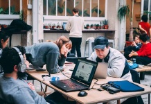 Bootcamp de programación: Buscan a los mejores profesores en Python, data science y desarrollo web