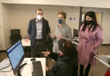 Surgen los seniors tech: 92% valora el uso de internet en su vida y sólo 16% volvería a realizar trámites presenciales