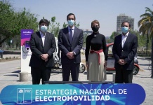 Gobierno anuncia que al 2035 se venderán solo vehículos eléctricos en Chile