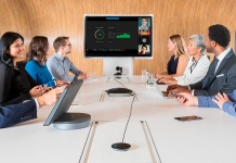 Videoconferencias en salas medianas y grandes con la cámara web empresarial GROUP - webcam para videoconferencias