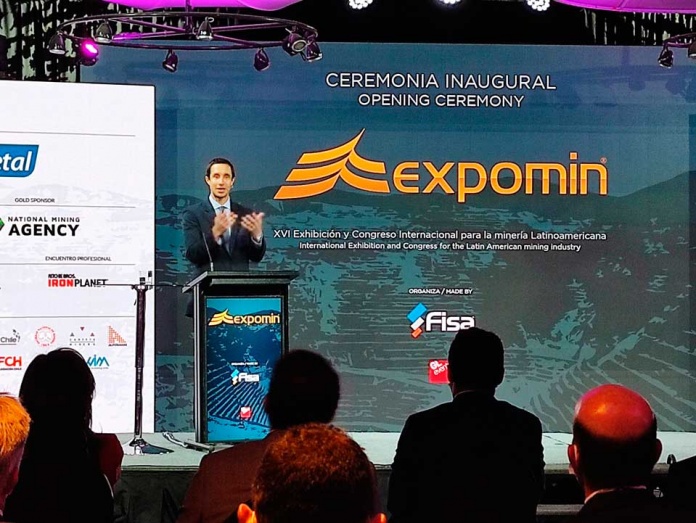 Este año Expomin es sustentable: La iluminación del evento es con energía solar