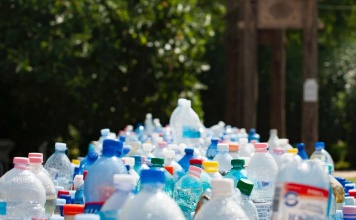 El uso de plástico virgen se reducirá en casi un 20% para las principales marcas, según un nuevo informe de la Fundación Ellen MacArthur y el Programa de las Naciones Unidas para el Medio Ambiente