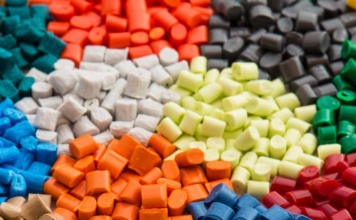 Los 7 pasos de la creación de un producto plástico que terminará reciclado o reutilizado