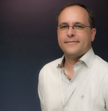 Una mirada al prometedor futuro de la humanidad por medio de la fibra óptica Una mirada al prometedor futuro de la humanidad por medio de la fibra óptica