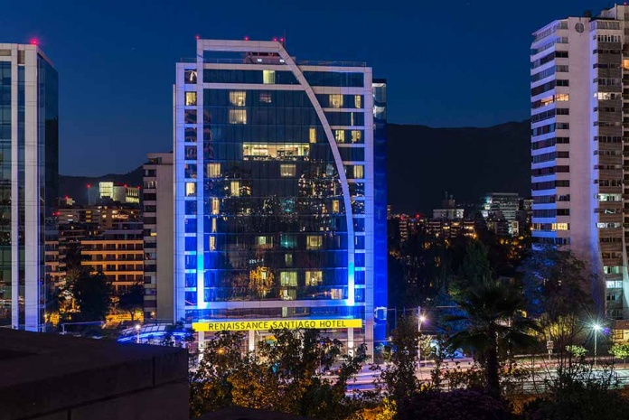 HOTEL RENAISSANCE LUJO Y SUSTENTABILIDAD VAN DE LA MANO GRACIAS A SU CERTIFICACIÓN LEED GOLD HOTEL RENAISSANCE LUJO Y SUSTENTABILIDAD VAN DE LA MANO GRACIAS A SU CERTIFICACIÓN LEED GOLD Día Mundial de la Eficiencia Energética