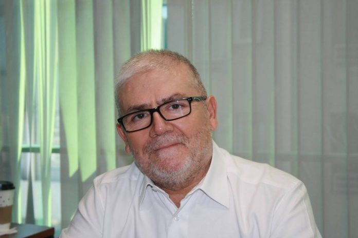 Mauricio Espinoza, Gerente Comercial en ITQ latam Mauricio Espinoza, Gerente Comercial en ITQ latam