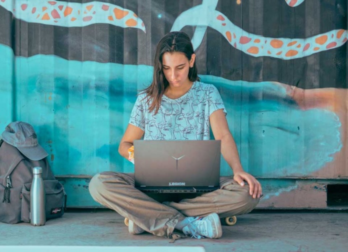 Empresas buscan profesionales con habilidades de comunicación y resolución de conflicto