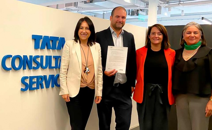 Gigante tecnológica TCS firma en Chile compromiso con ONU Mujeres para el empoderamiento femenino en Latinoamérica