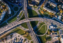 Ciudades en movimiento: 5 formas en las que el video inteligente permite gestionar mejor el tráfico