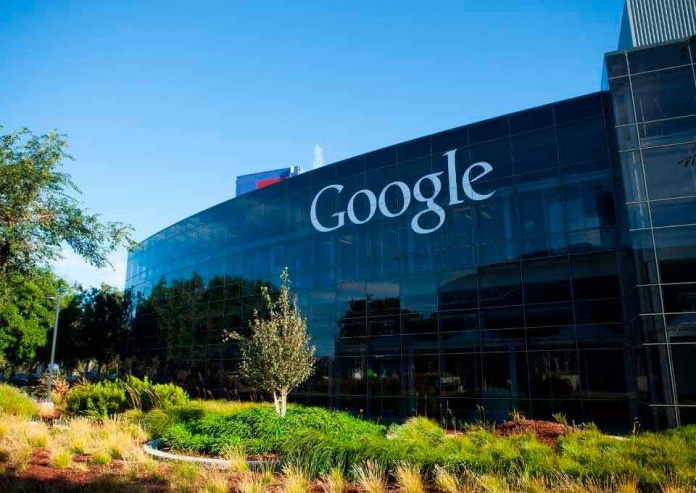 Google impulsa la empleabilidad  e inclusión en áreas tecnológicas de alta demanda en Chile a través de los Certificados de Carrera de Google