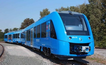 tren de pasajeros a uno autónomo en base a hidrógeno