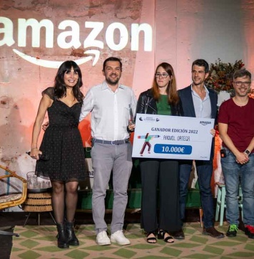 Finaliza Premio Literario Amazon Storyteller 2022 con una escritora chilena entre sus finalistas
