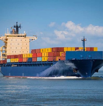 Tensión geopolítica, escasez de mano de obra y alza de los combustibles se suman a los 5 principales problemas para la industria marítima mundial