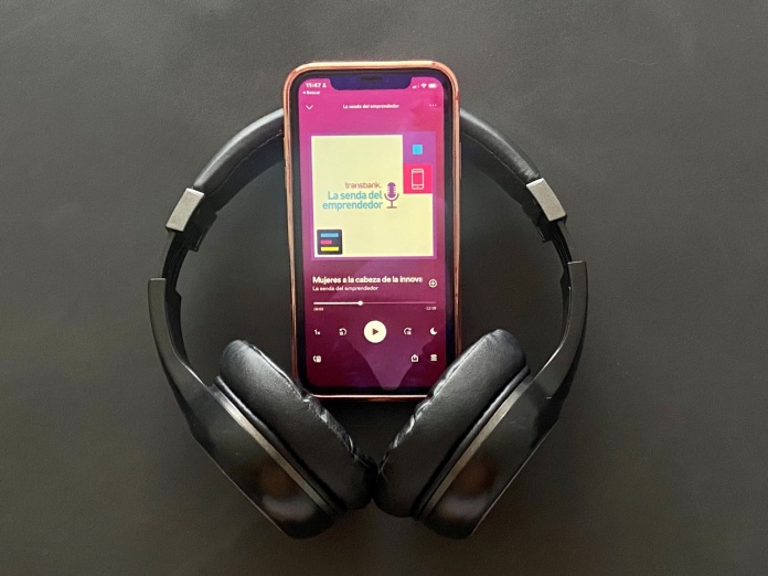 Mujeres a la cabeza de la innovación El negocio de transformar plumavit en pintura