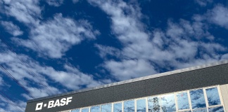 BASF muestra su resiliencia dentro de un entorno de mercado difícil y aplica medidas para reforzar la competitividad