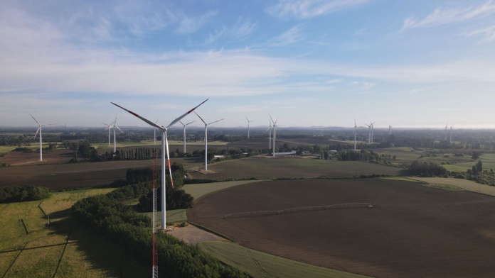 Vestas presenta solución circular para acabar con los vertederos de palas eólicas