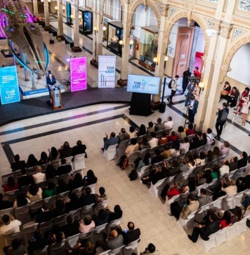 Democracia, sustentabilidad, revolución digital y biológica: Chile se prepara para los desafíos del futuro. Democracia, sustentabilidad, revolución digital y biológica: Chile se prepara para los desafíos del futuro.
