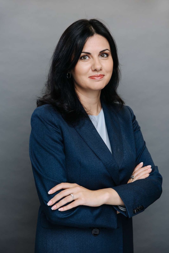 Marina Shvoeva, Chief Human Resources Officer en Noventiq