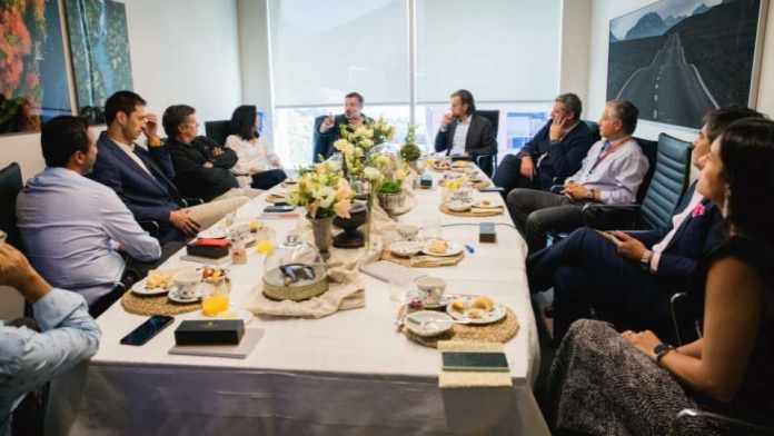 Sebastián Sichel “Las empresas necesitan estar mucho más conectadas, escuchando y participando de la conversación ciudadana, por incómoda que les pueda resultar