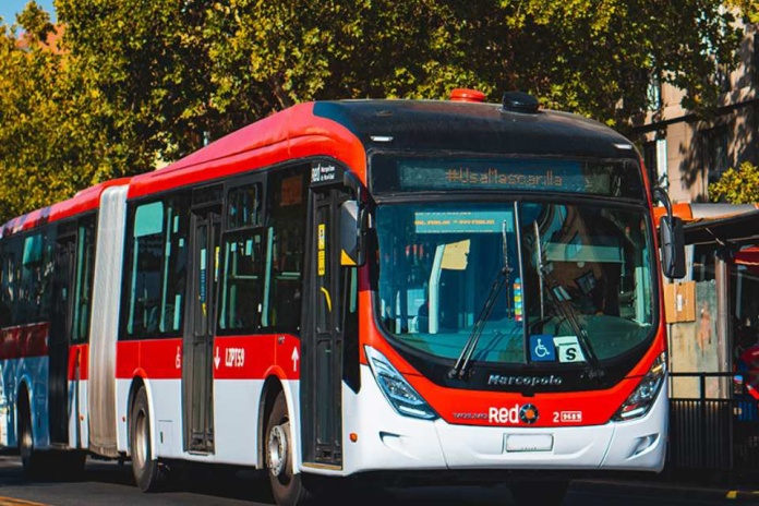 ¡Que vuelva la Tomboleta!: Expertos entregan recomendaciones para disminuir evasión en el Transantiago