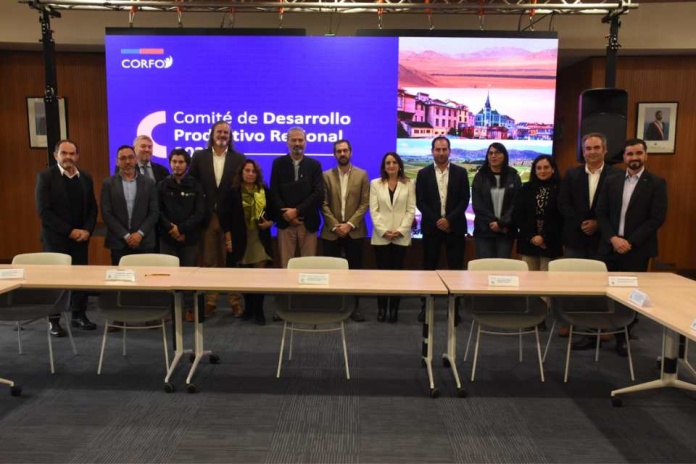 CORFO y GORE Los lagos lanzan nuevo comité de desarrollo productivo para avanzar hacia la descentralización 