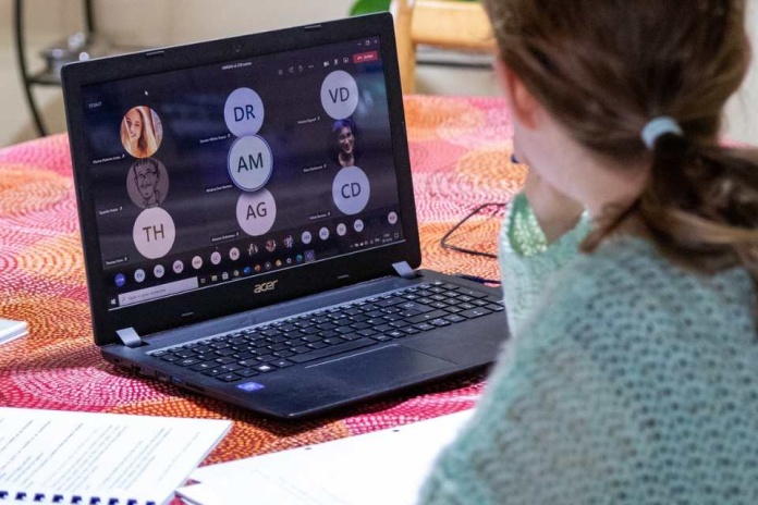 El 66% de los trabajadores piensa que tener un horario flexible los ayudaría a mejorar su productividad