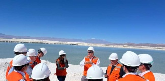 Reuniones con alcalde y pueblos originarios marcan la tercera jornada de la II Misión OECD en la comuna de San Pedro de Atacama
