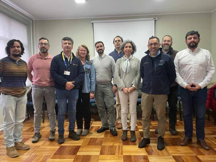 Servicios Públicos se articulan en Mesa de Fomento del Programa Estratégico Regional para el sector Mitilicultor Servicios Públicos se articulan en Mesa de Fomento del Programa Estratégico Regional para el sector Mitilicultor