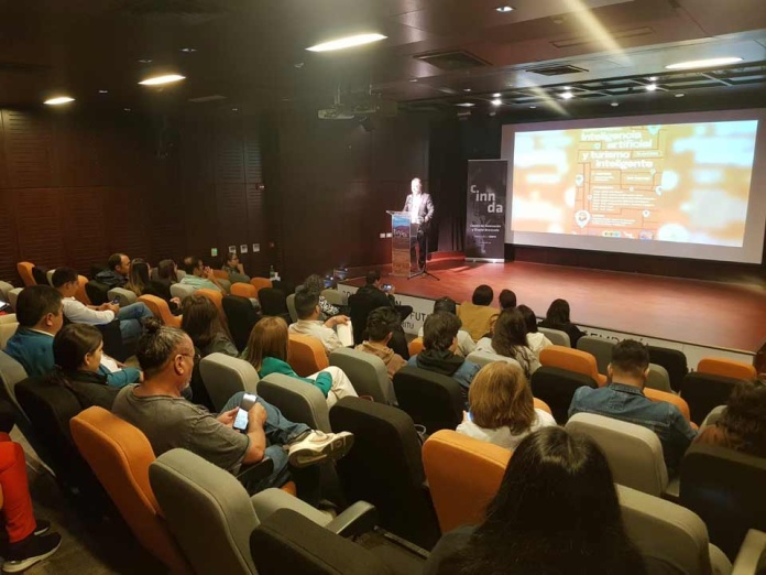 Basado en Inteligencia Artificial: Presentan proyecto de turismo inteligente para Antofagasta Basado en Inteligencia Artificial: Presentan proyecto de turismo inteligente para Antofagasta
