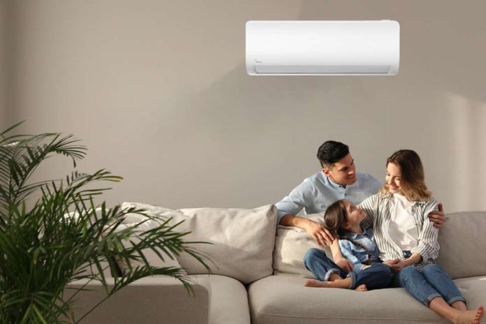 Enel X y Midea sellan acuerdo para masificar programa Recambio mi Aire que permite retirar las estufas a leña Enel X y Midea sellan acuerdo para masificar programa