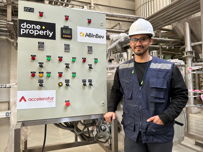 Done Properly y Cervecería AB InBev Chile se unieron en un esfuerzo de economía circular: transformarán la levadura de cerveza residual de la producción en un potenciador del sabor, completamente natural y sostenible. Esta iniciativa, ganadora del concurso de innovación abierta Accelerator 100+, la versión global de la aceleradora corporativa de Cervecería AB InBev, busca crear un subproducto único que impacte significativamente en la industria de los alimentos procesados, permitiendo la creación de productos más saludables y sabrosos; desde cereales para el desayuno y snacks sin sellos, hasta productos de origen vegetal.