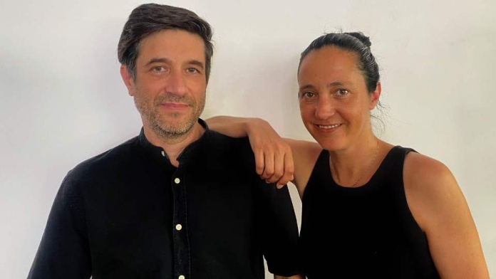 Startup chilena construye innovador Chat Business humano, que se suma al Business Seed de EY Startup chilena construye innovador Chat Business humano, que se suma al Business Seed de EY