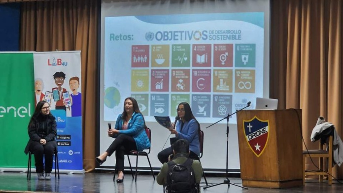 Estudiantes de Quintero participan de innovador programa educativo con foco educación stem y equidad de género