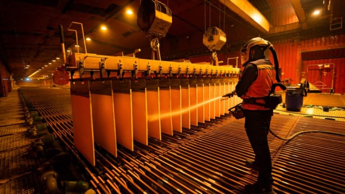 Minera Antucoya potencia economía circular y recicla 310 toneladas de ánodos de plomo 