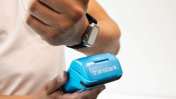 Data Transbank: transacciones con billeteras digitales se disparan 530% el primer mes tras lanzamiento de Apple Pay