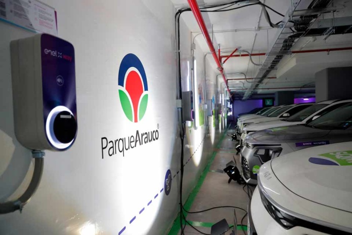 Día Mundial del Vehículo Eléctrico: Automóviles cero y bajas emisiones registran inscripciones récords en agosto de 2023 Día Mundial del Vehículo Eléctrico: Automóviles cero y bajas emisiones registran inscripciones récords en agosto de 2023